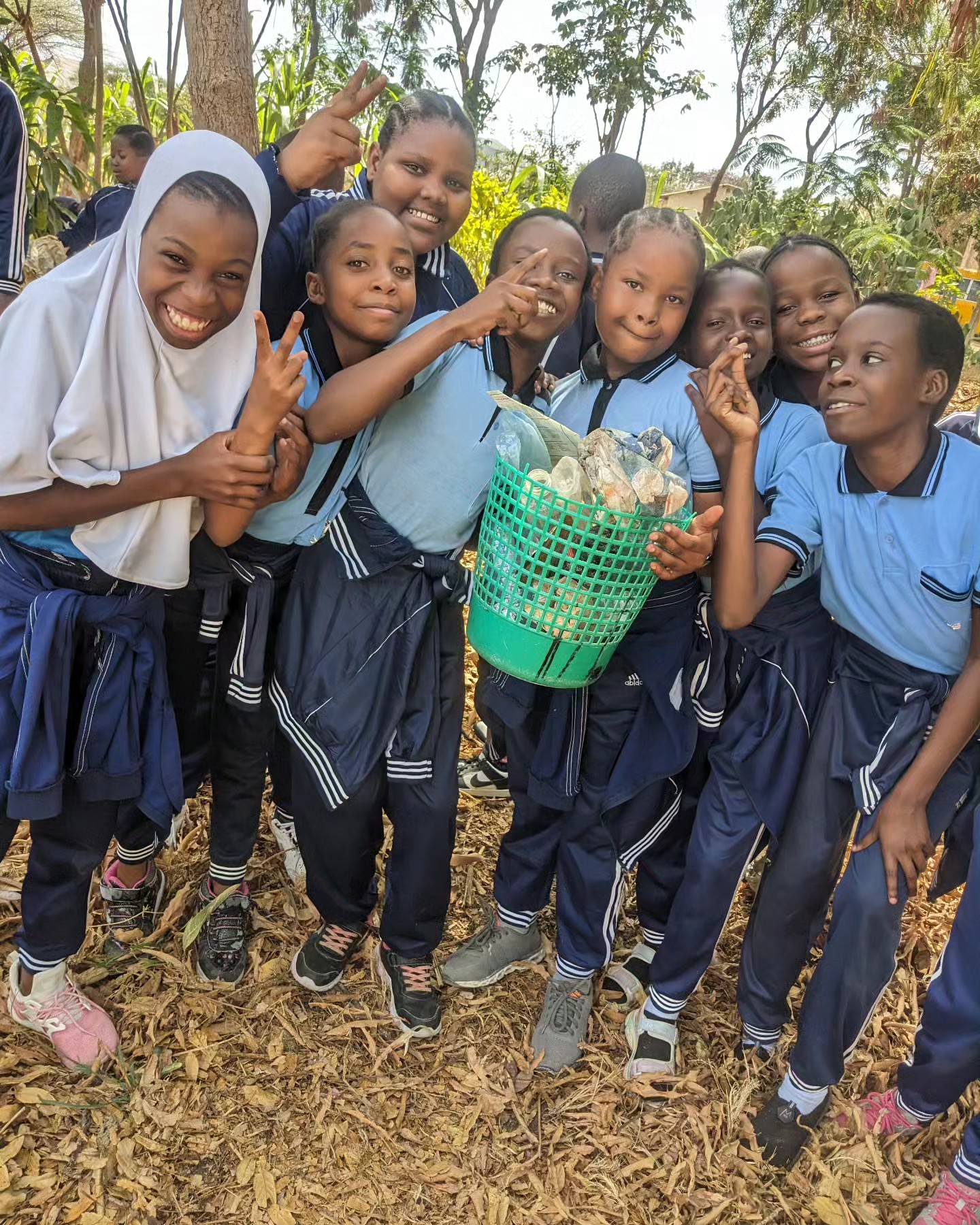Ushirikiano wa wanafunzi / Pupil teamwork