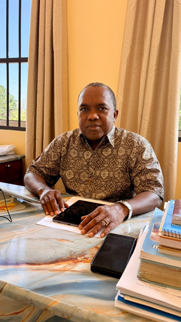 Fr. Phestus Manda, Msaidizi wa Mkuu wa Shule na Mkurugenzi wa Miito